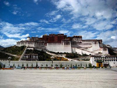 美丽的拉萨,美丽的西藏(附图)作文