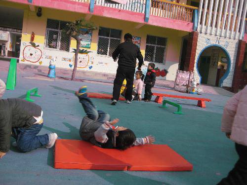 我和我的男阿姨作文