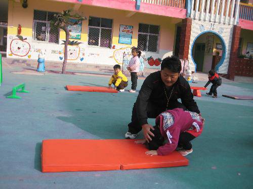 我和我的男阿姨作文