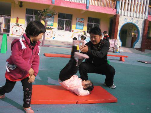 我和我的男阿姨作文