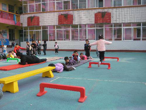 我和我的男阿姨作文