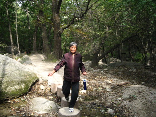 【喜气洋洋迎新春】特别的礼物作文