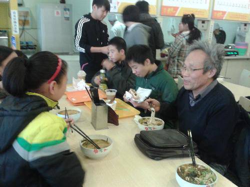 童心相会于岁月深处作文