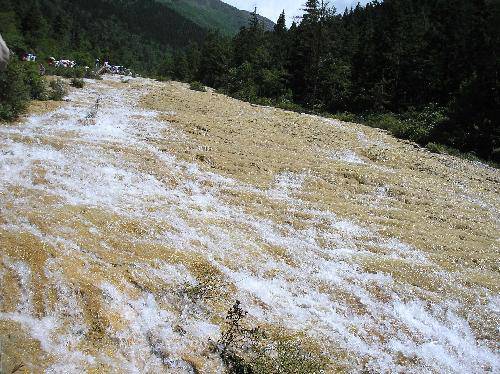 美丽天堂——九寨黄龙九日游作文