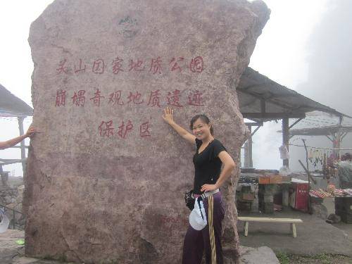 ��Ư�����Ŀ��֣�����Ƭ������