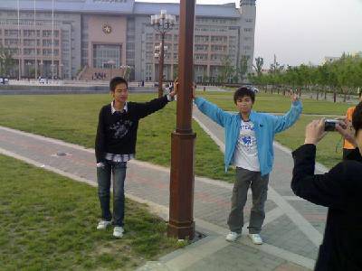 爱在社联 情满办公 ----献给我一年的社联岁月 作文