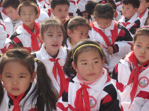 “军事技能大赛”展风采作文