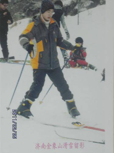 快乐假期感受幸福——金象山滑雪【母子擂台之小聪篇】作文