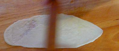 用实验的态度——记妞第一次做面包作文