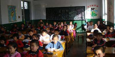 《弘扬和培育民族精神》演讲会(图片)作文