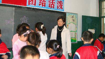 《弘扬和培育民族精神》演讲会(图片)作文