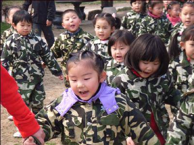 走进春天,放飞梦想——春游活动进行曲作文