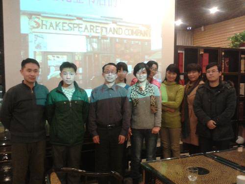 传奇书店,传奇人生作文