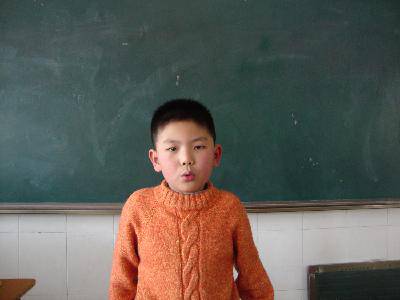 让书传递快乐与自信作文