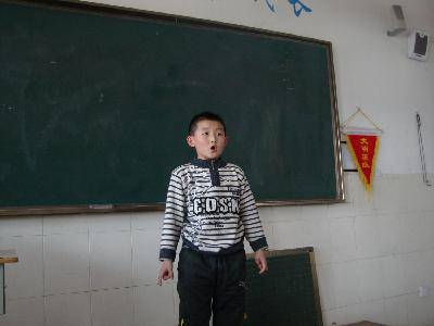 让书传递快乐与自信作文