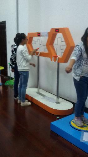 引领孩子的科学视角作文