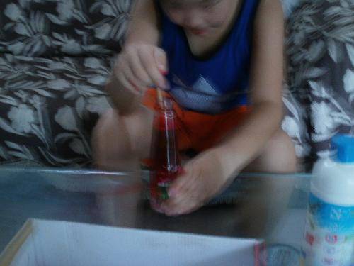 科学小实验(五)火山爆发作文