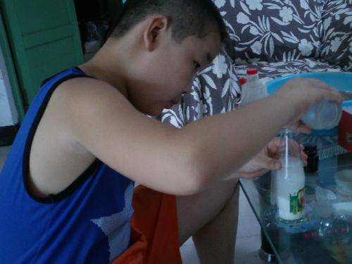 科学小实验(五)火山爆发作文