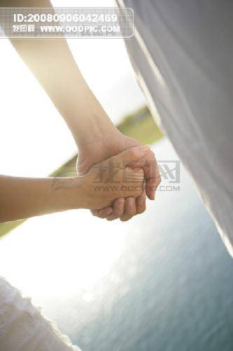 风从东方来(修改篇)作文