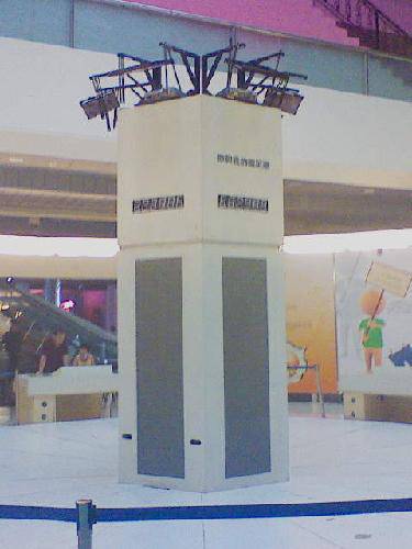 畅游科学世界 感受低碳生活 --参观洛阳市科技馆作文