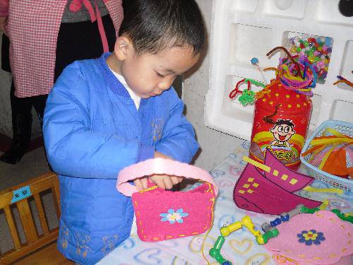 快乐的区域活动作文