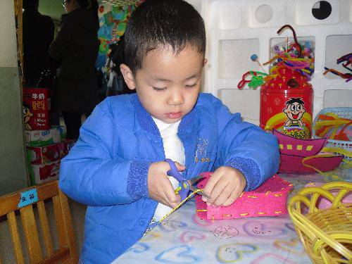 快乐的区域活动作文