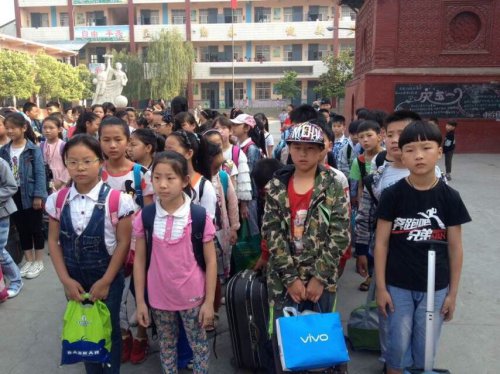 五月叙事(五)军训序曲作文