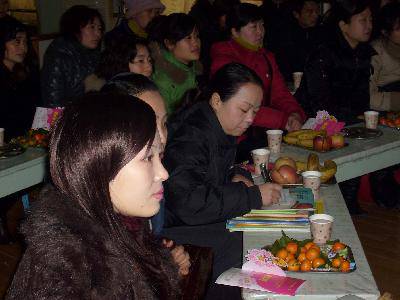 沟通 无限——记一次幼儿园家长座谈会作文