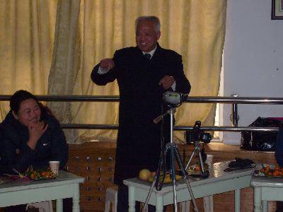 沟通 无限——记一次幼儿园家长座谈会作文