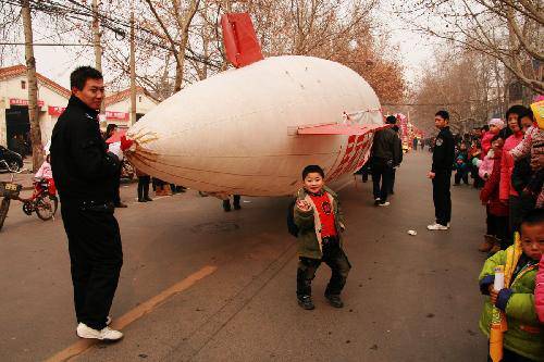 春节系列之元宵节看民俗表演作文