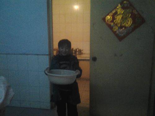 我为爸爸洗脸洗脚作文