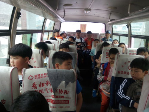 期盼已久的军训生活--记五四班军训作文