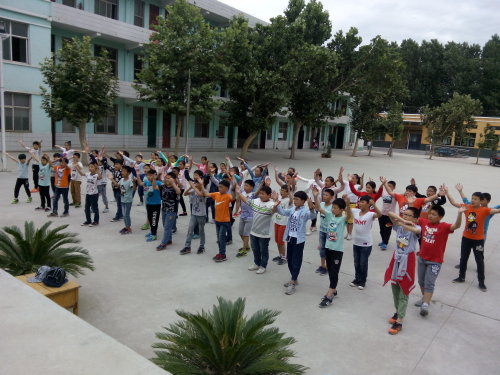 期盼已久的军训生活--记五四班军训作文