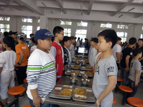 期盼已久的军训生活--记五四班军训作文