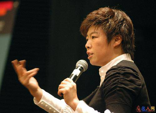 从大树的故事说开去作文