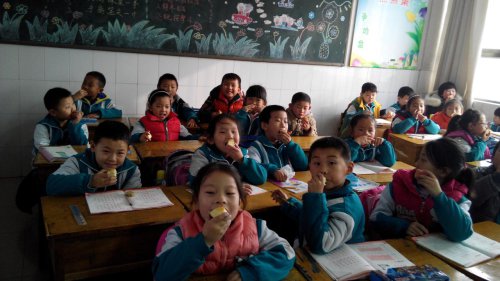 一年级下学期家长会发言稿作文