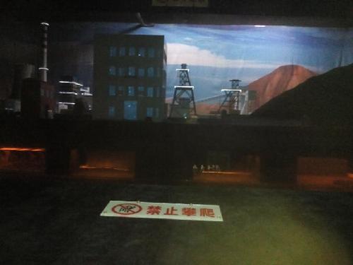 “自驾”一日游之焦作科技馆作文