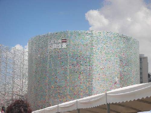 精彩世博游作文