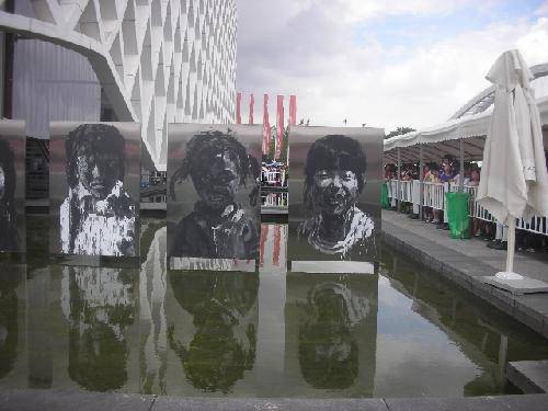 精彩世博游作文