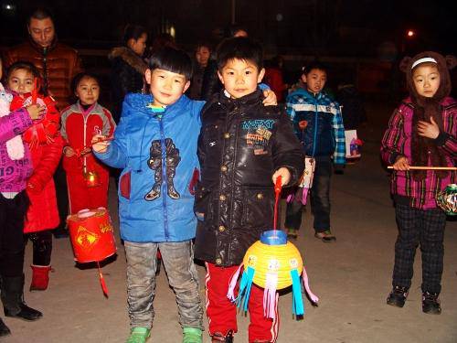 美丽的灯,美丽的会!作文