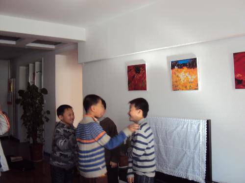 “ 开心读书,快乐成长”——第一届班级读书会作文