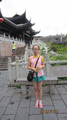 嗅遗留史香——游历日记第一篇作文