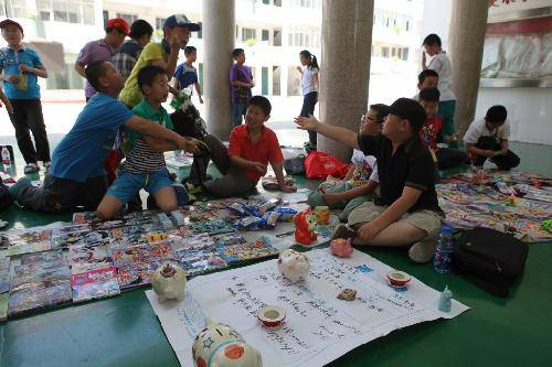 “跳蚤市场”的收获(含图片)作文