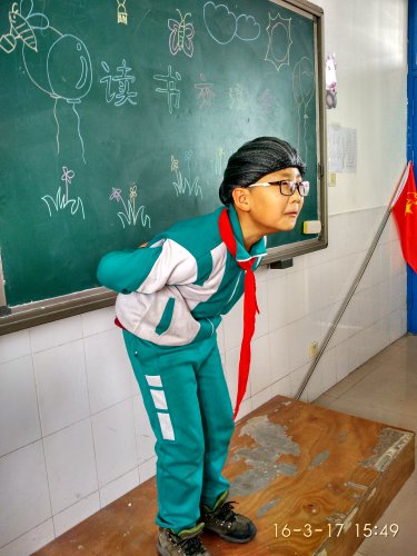 班级读书交流会之《佐贺的超级阿嬷》作文