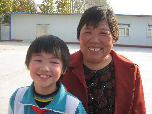 首届体育节照片作文