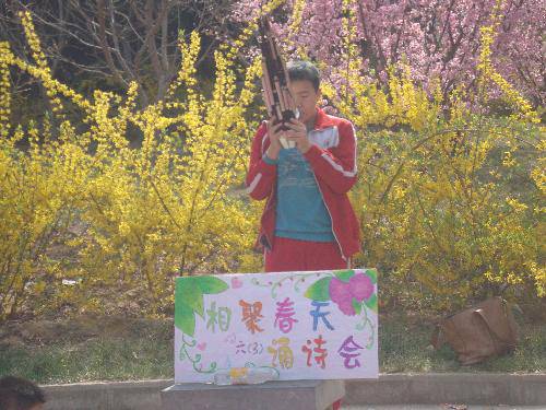 我们和春天有个约会作文