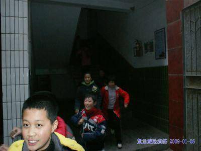 “安全逃离”演习作文