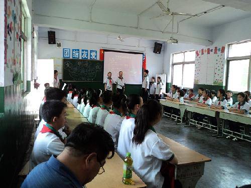 大家齐努力,让活动助力孩子快乐成长作文