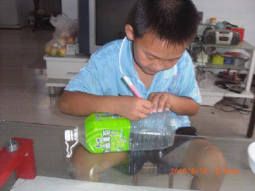 看谁射的远 ——【我做物理实验】作文