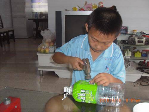 看谁射的远 ——【我做物理实验】作文